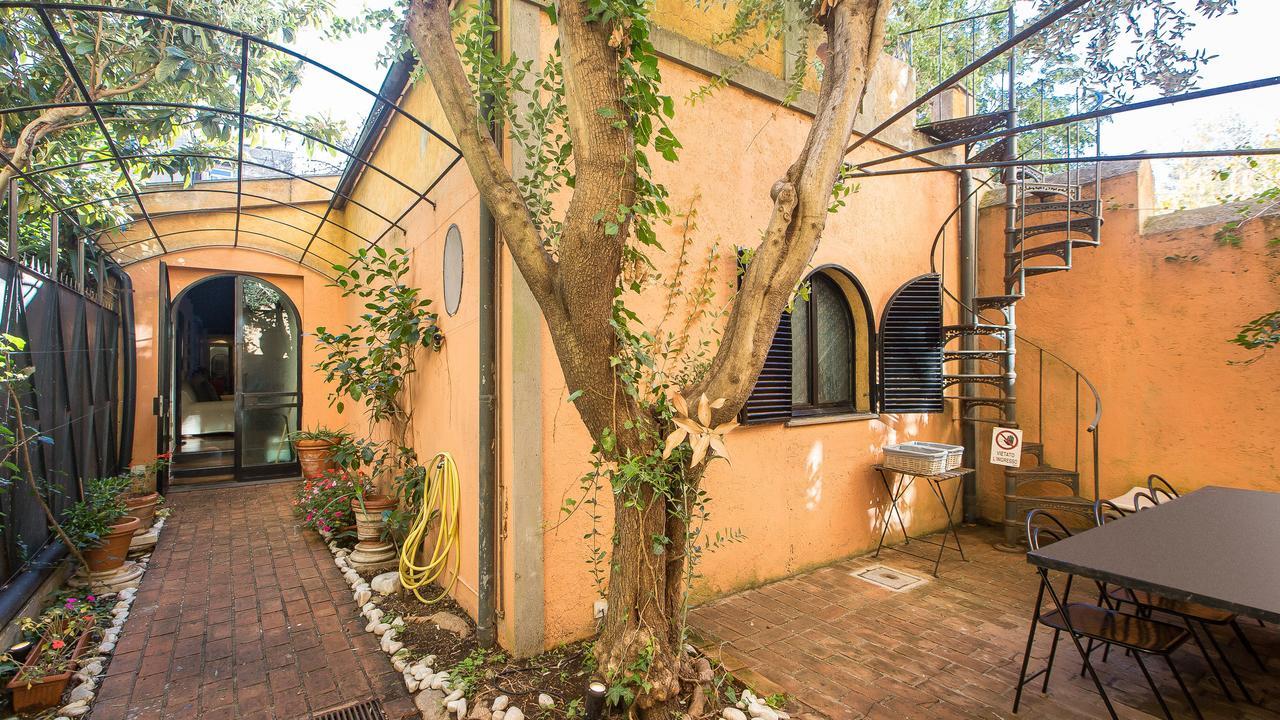 Rental In Rome Riari Garden Екстер'єр фото